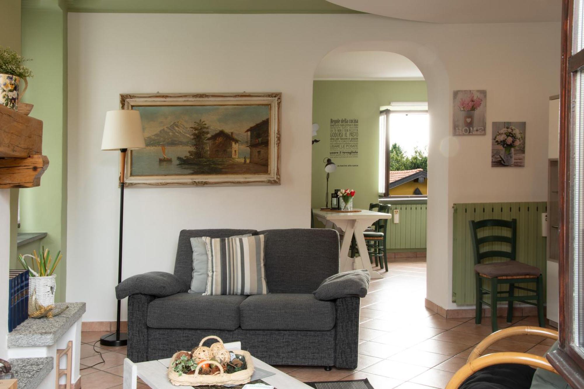 Tinas Yellow Home Leggiuno 외부 사진